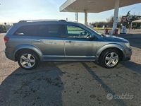 Usata Dodge Journey 140 CV (102 kW) 2008 Grigio SUV