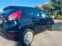 Usata Ford Fiesta 95 CV (69 kW) 2015 Nero Utilitaria