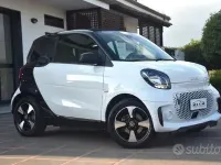 Usata Smart ForTwo Electric Drive Passion 41 kW (56 CV) 2023 Bianco Berlina