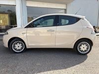 Begagnad Lancia Ypsilon 69 HK (50 kW) 2016 Halvkombi