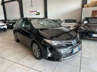 Usata Toyota Auris Hybrid Lounge 99 CV (72 kW) 2013 Nero Berlina