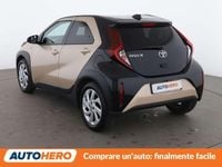 Usata Toyota Aygo X Trend 72 CV (52 kW) 2022 Oro SUV