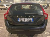 Usata Volvo V60 Momentum 136 CV (100 kW) 2014 Station wagon