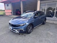 Usata Fiat Tipo Cross 101 CV (74 kW) 2022 Blu Berlina