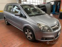 Usata Opel Zafira Cosmo 120 CV (88 kW) 2006 Grigio Monovolume