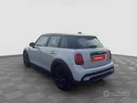Usata Mini Cooper Classic 135 CV (99 kW) 2022 Bianco Utilitaria