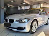 usata BMW 320 320 d Touring Luxury