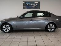 Usata BMW 318 143 CV (105 kW) 2010 Grigio scuro Berlina