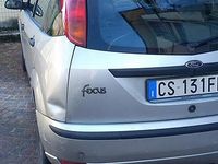 Usata Ford Focus 115 CV (84 kW) 2004 Grigio Berlina