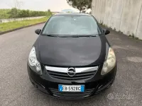 Begagnad Opel Corsa 80 HK (58 kW) 2010 Svart Halvkombi