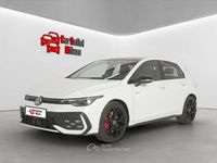 Usata VW Golf VIII GTI 265 CV (194 kW) 2025 Onyx white Berlina