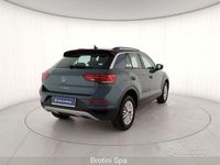 Usata VW T-Roc Life 150 CV (110 kW) 2025 Grigio metallizzato SUV