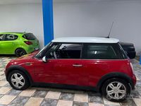 Usata Mini Cooper 89 CV (65 kW) 2006 Rosso Utilitaria
