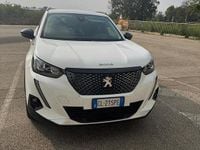Usata Peugeot 2008 130 CV (95 kW) 2022 Bianco SUV