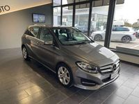 Usata Mercedes B180 Business 109 CV (80 kW) 2015 Grigio Utilitaria