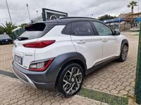 Usata Hyundai Kona 105 CV (77 kW) 2021 Bianco SUV