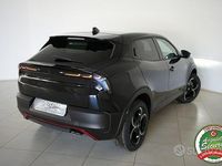 Nuova Alfa Romeo Junior Edizione Speciale 145 CV (106 kW) 2025 Nero SUV