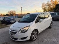 Usata Opel Meriva Design Edition 110 CV (80 kW) 2016 Bianco Monovolume