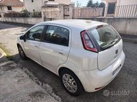 Usata Fiat Punto 77 CV (56 kW) 2013 Bianco Utilitaria