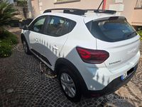 Usata Dacia Sandero Expression 101 CV (74 kW) 2024 Bianco Berlina