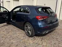 Usata Mercedes A250 Premium 218 CV (160 kW) 2023 Blu/azzurro Berlina