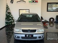 Usata VW Polo Comfortline 60 CV (44 kW) 2001 Argento Berlina