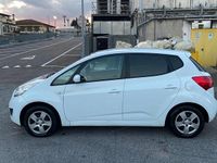 Usata Kia Venga 2010 Bianco Utilitaria
