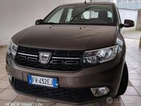 Usata Dacia Sandero Comfort 75 CV (55 kW) 2019 Marrone Berlina