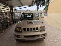 Usata Suzuki Jimny 86 CV (63 kW) 2007 Grigio SUV
