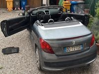Begagnad Peugeot 207 CC 120 HK (88 kW) 2007 Grå Cab