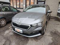 Usata Skoda Scala Ambition 110 CV (80 kW) 2023 Grigio scuro metallizzato Utilitaria