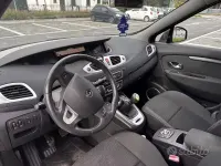 Usata Renault Scenic E-Tech 110 CV (80 kW) 2010 Nero Monovolume