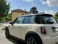Usata Mini Cooper D 112 CV (82 kW) 2010 Utilitaria