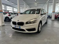Usata BMW 218 Advantage 136 CV (100 kW) 2018 Bianco Station wagon