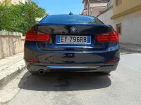 Usata BMW 318 Luxury Line 143 CV (105 kW) 2015 Blu/azzurro Berlina