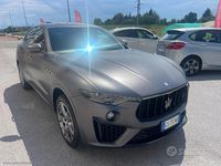 Usata Maserati Levante 350 CV (257 kW) 2019 Grigio SUV