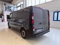 Usata Renault Trafic 121 CV (88 kW) 2017 Grigio Monovolume