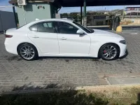 Usata Alfa Romeo Giulia 150 CV (110 kW) 2017 Bianco Berlina