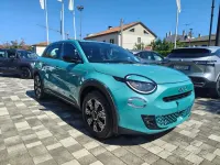 Usata Fiat 600 101 CV (74 kW) 2025 Azzurro SUV