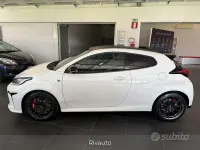 Usata Toyota Yaris 261 CV (191 kW) 2022 Bianco Utilitaria