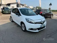 Usata Renault Scénic III Bose Edition 110 CV (80 kW) 2016 Bianco Monovolume