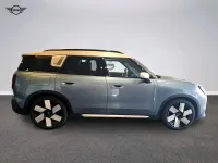 Usata Mini Countryman Favoured 225 kW (306 CV) 2025 Verde SUV