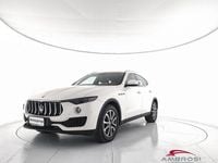 Usata Maserati Levante 275 CV (202 kW) 2017 Bianco panna SUV
