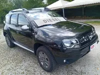 Usata Dacia Duster Lauréate 109 CV (80 kW) 2015 Nero SUV