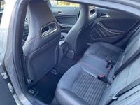 Usata Mercedes GLA220 177 CV (130 kW) 2016 Argento SUV