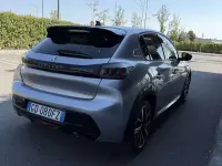 Usata Peugeot 208 Allure 120 CV (88 kW) 2021 Utilitaria