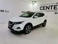 Usata Nissan Qashqai N-Connecta 110 CV (80 kW) 2018 Bianco SUV