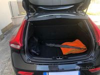 Usata Volvo V40 120 CV (88 kW) 2018 Nero Station wagon