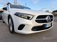 Usata Mercedes A180 116 CV (85 kW) 2019 Bianco Berlina