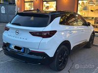 Usata Opel Grandland X GS Line 131 CV (96 kW) 2022 Bianco SUV